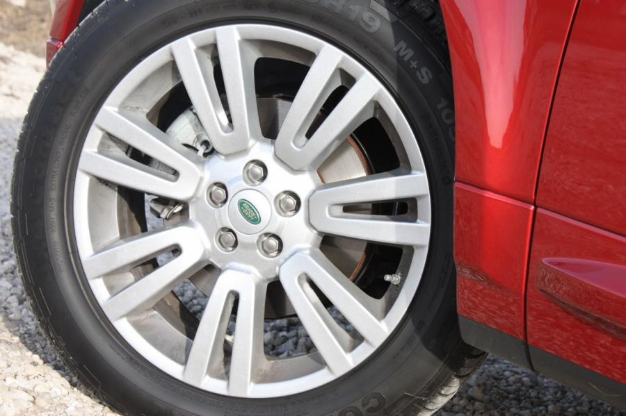  Land Rover LR2 HSE 2009 года  (фото 50 из 54)